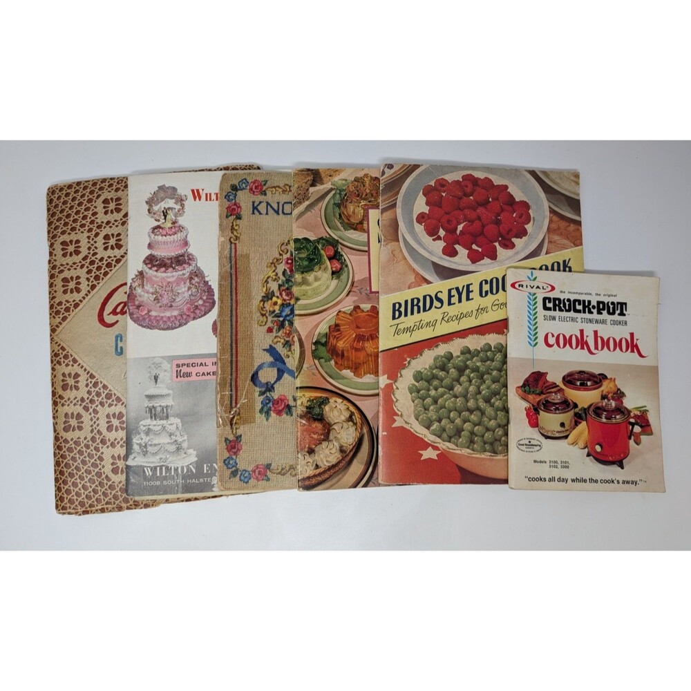 Vintage Recipe Booklet Lot Knox Gelatine Birds Eye Carnation Wilton 1940s